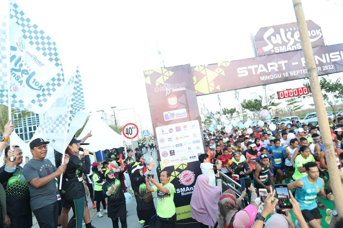 Lepas Peserta Sulsel Smansa 10K, Wali Kota Ajak Kembangkan Olahraga